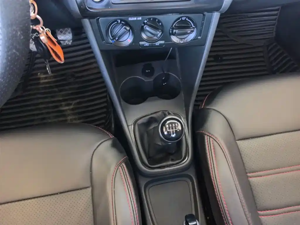 Volkswagen Polo 2018 — фото 14