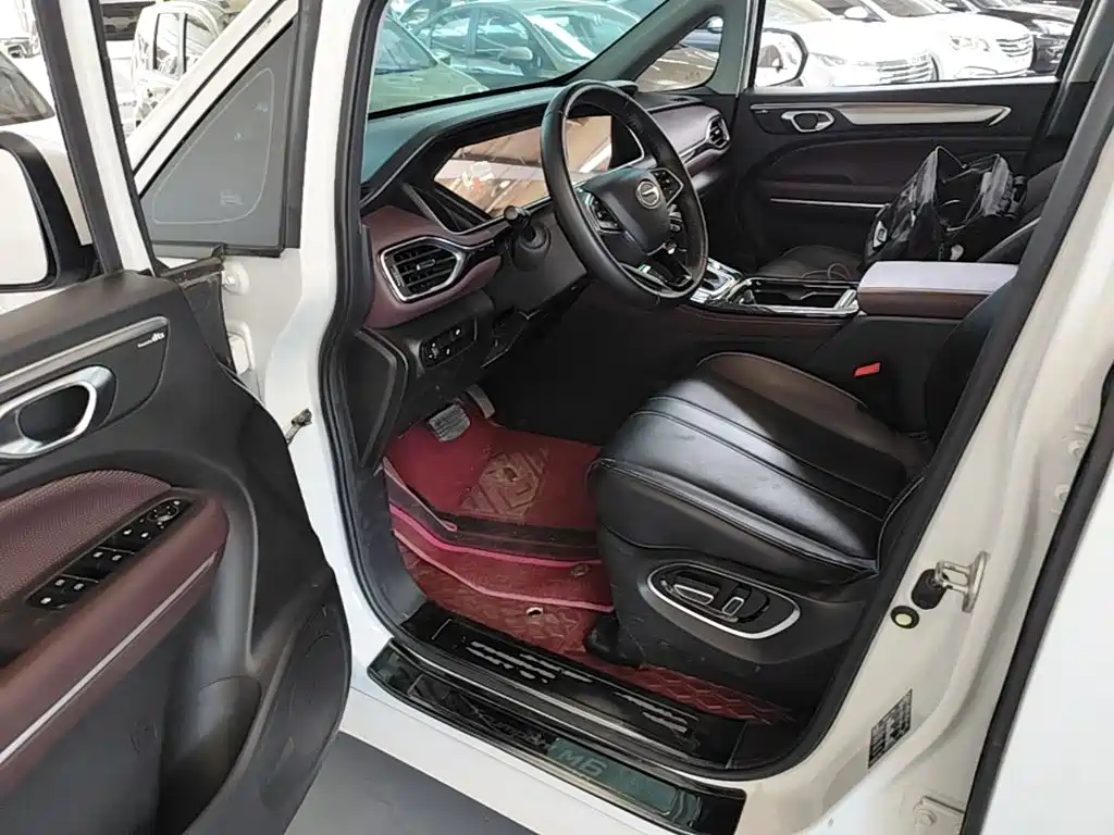 GAC Motor Trumpchi M6 2023 — фото 23