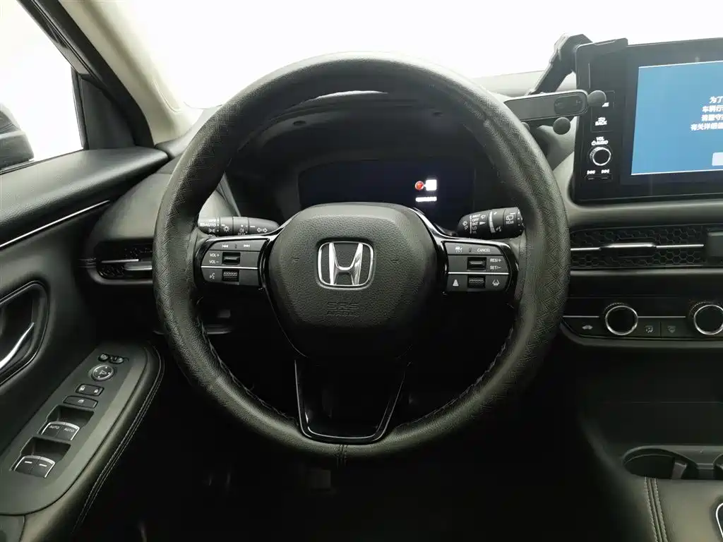 Honda ZR-V 2023 — фото 11