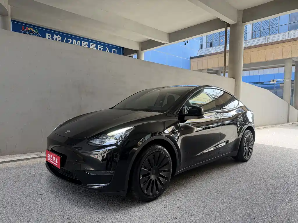 Tesla Model Y 2022 — фото 1