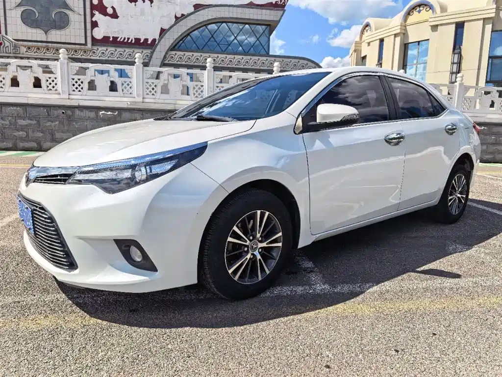 Toyota Levin 2015 — фото 1