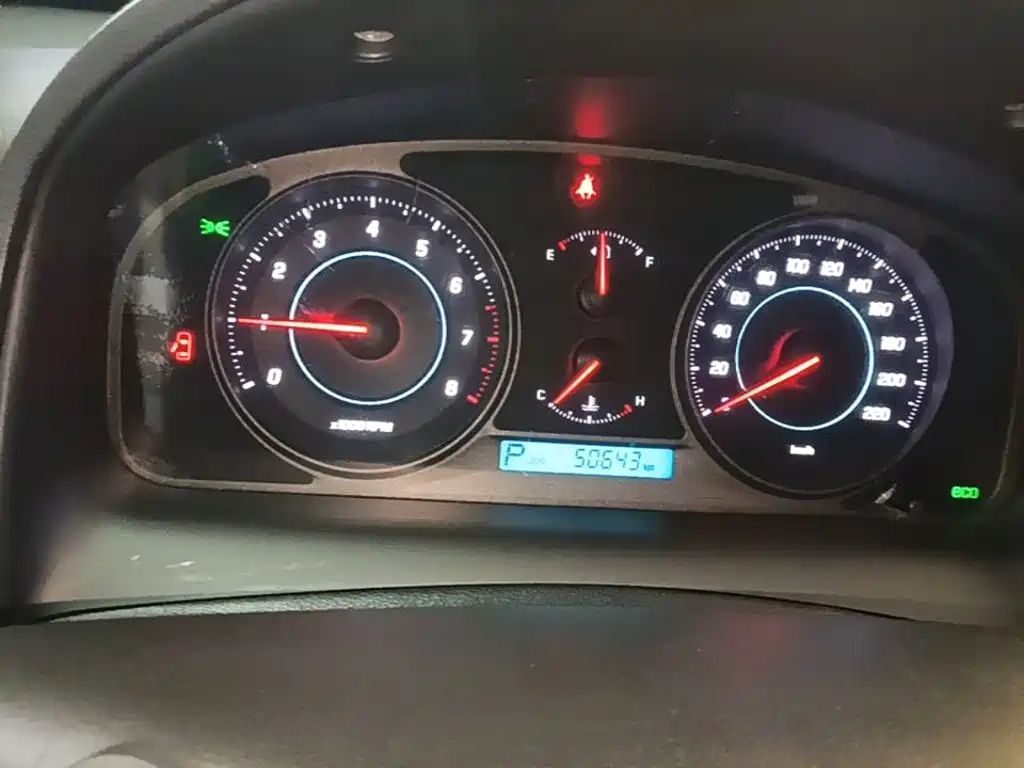 Chevrolet Captiva 2015 — фото 12