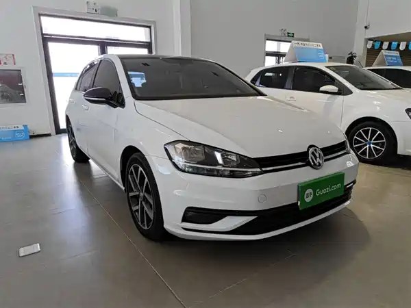 Volkswagen Golf 2020