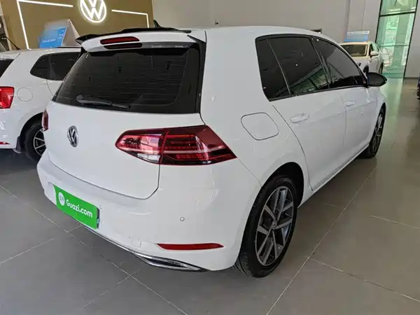 Volkswagen Golf 2020