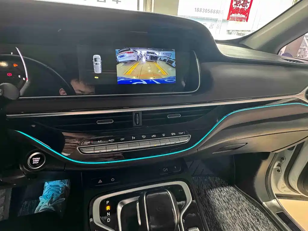 GAC Motor Trumpchi M6 2022 — фото 13