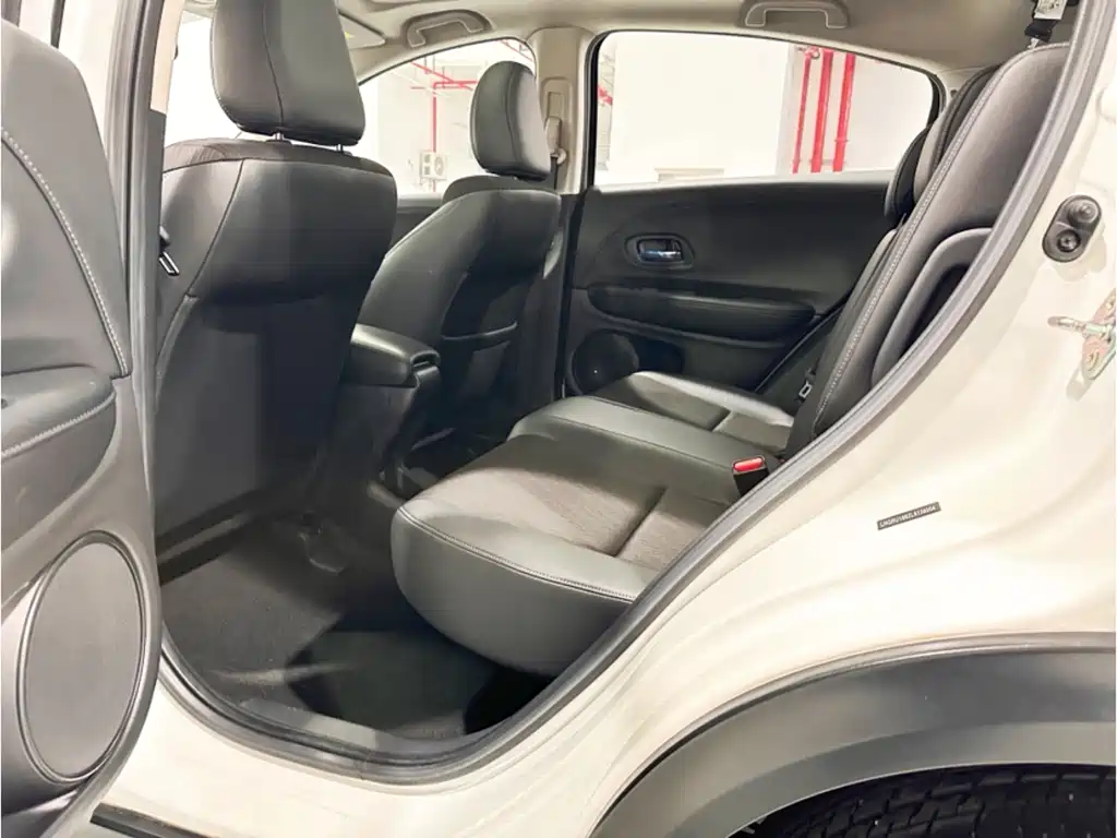 Honda Vezel 2020 — фото 12