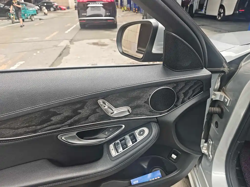 Mercedes-Benz C-Class 2015