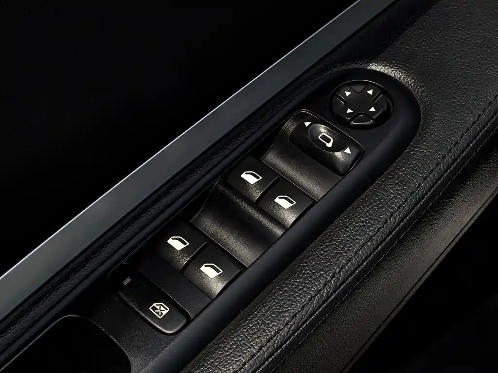 Peugeot 3008 2017 — фото 19