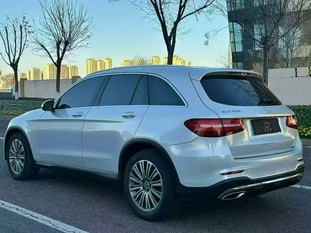 Mercedes-Benz GLC 2017 — фото 5