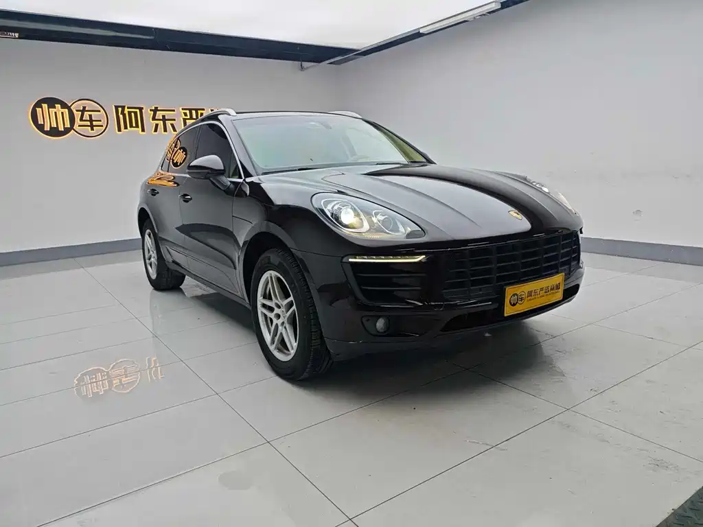 Porsche Macan 2015