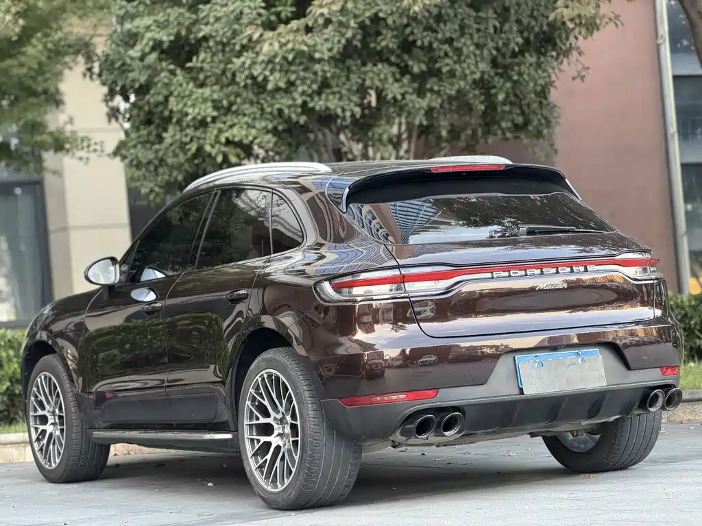 Porsche Macan 2019 — фото 9