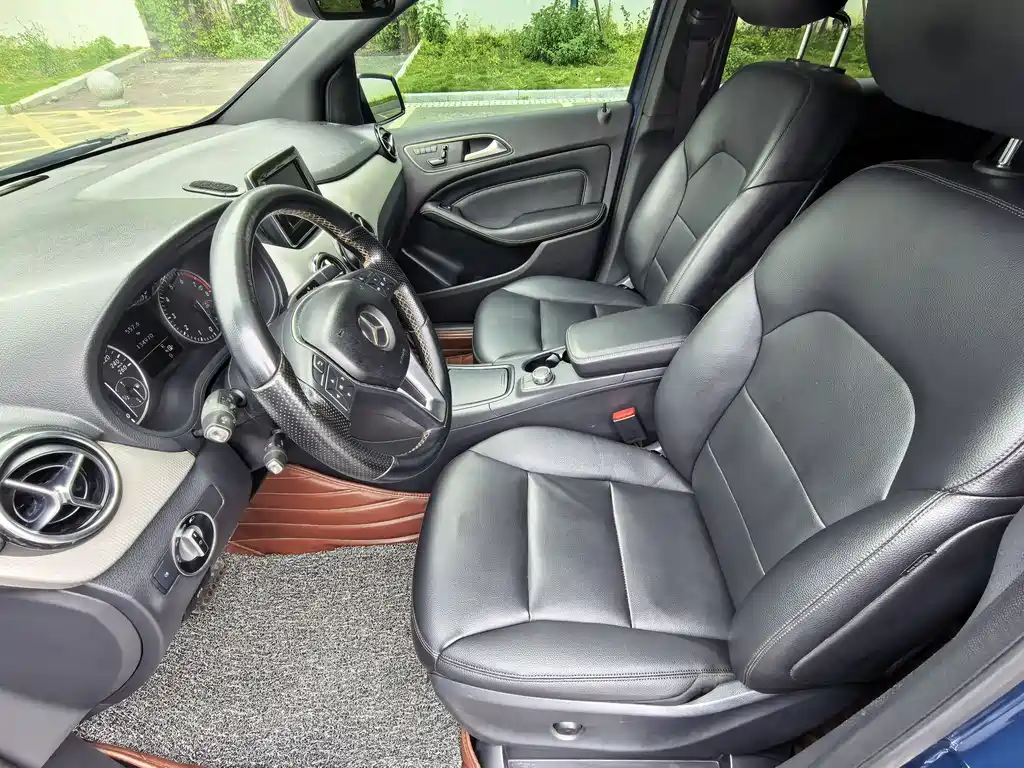 Mercedes-Benz B-Class 2013 — фото 7