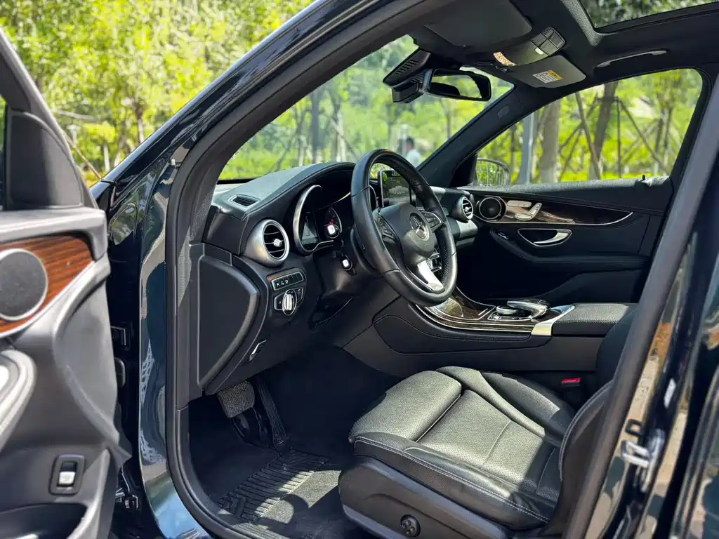 Mercedes-Benz GLC 2019