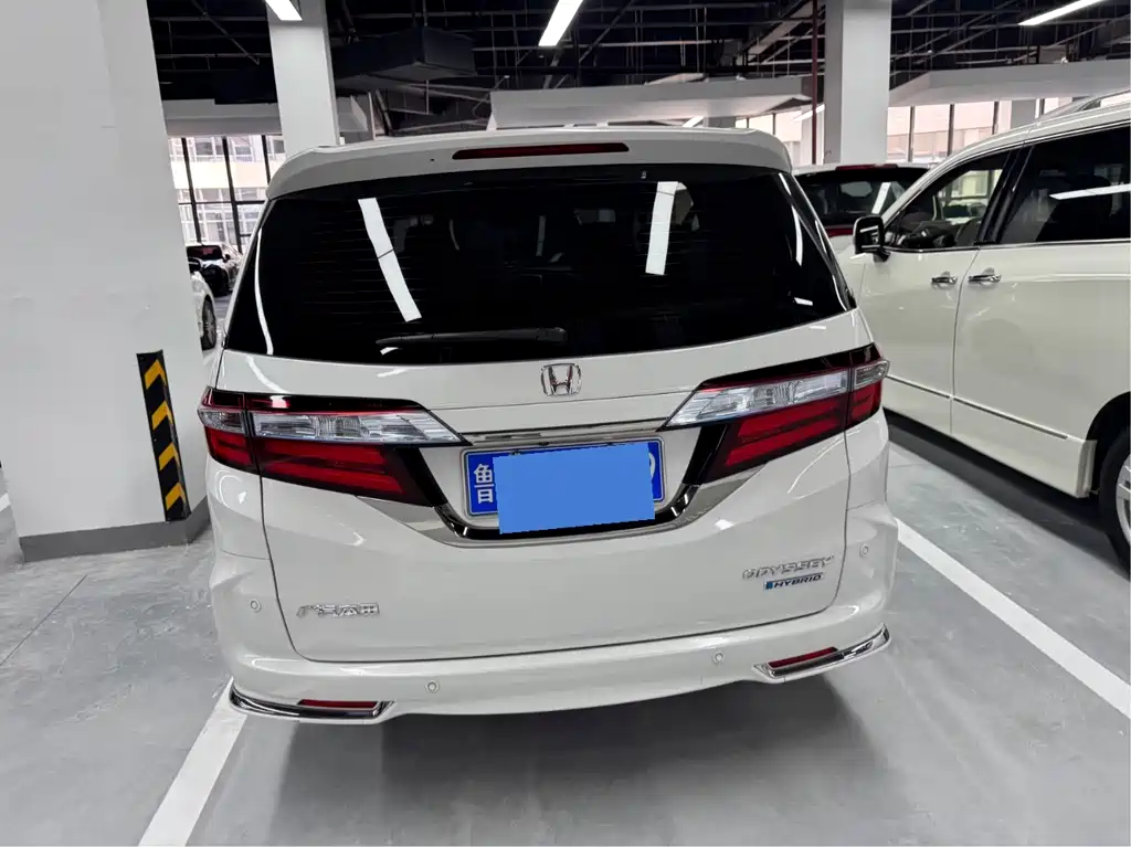 Honda Odyssey 2021 — фото 17