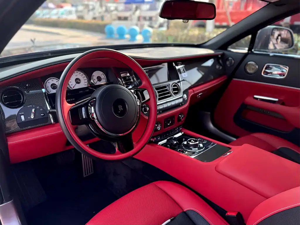 Rolls-Royce Wraith 2019 — фото 5