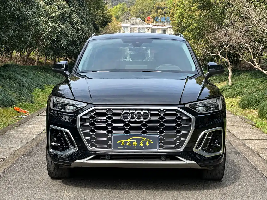 Audi Q5L 2023 — фото 2