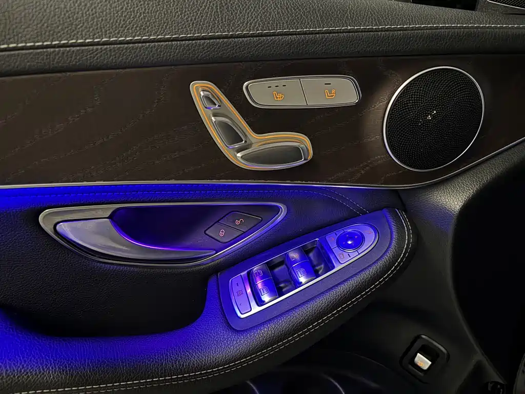 Mercedes-Benz GLC 2020 — фото 13