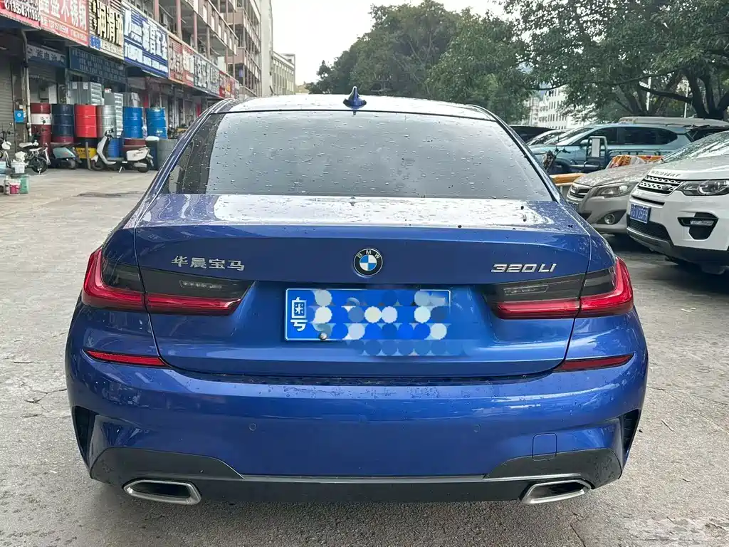 BMW 3 Series 2021