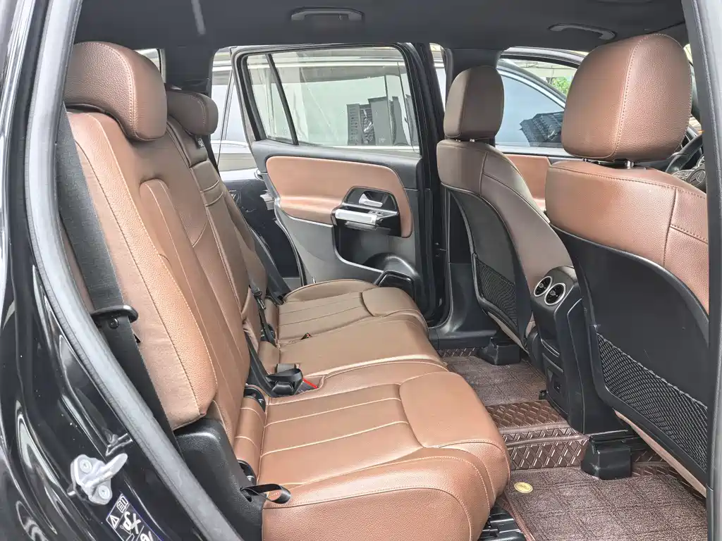 Mercedes-Benz GLB 2022 — фото 21