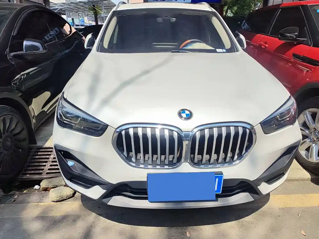 BMW X1 2021 — фото 2