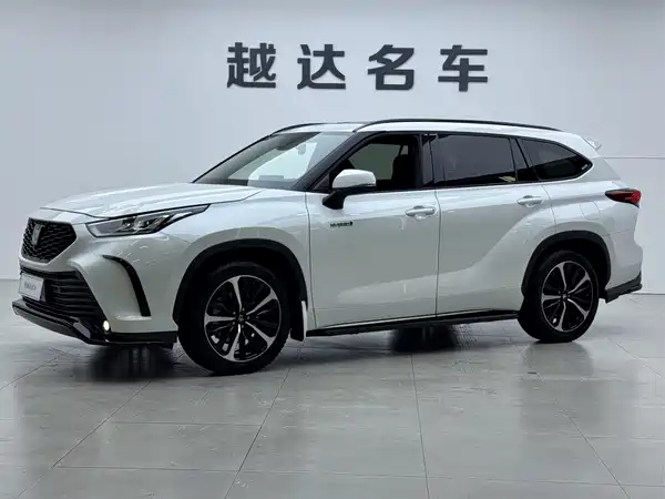 Toyota Crown Kluger 2021