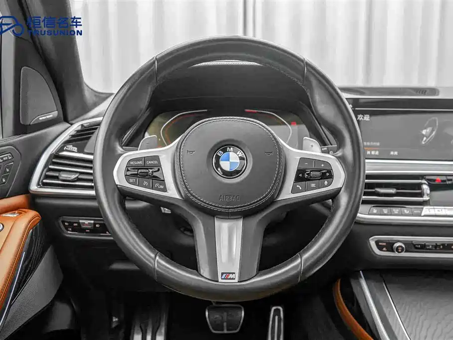 BMW X7 2021 — фото 17