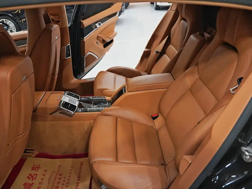 Porsche Panamera 2016 — фото 15