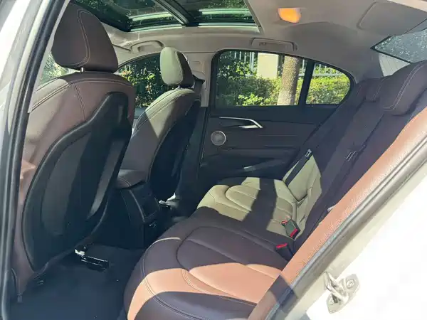 BMW 1 Series 2019