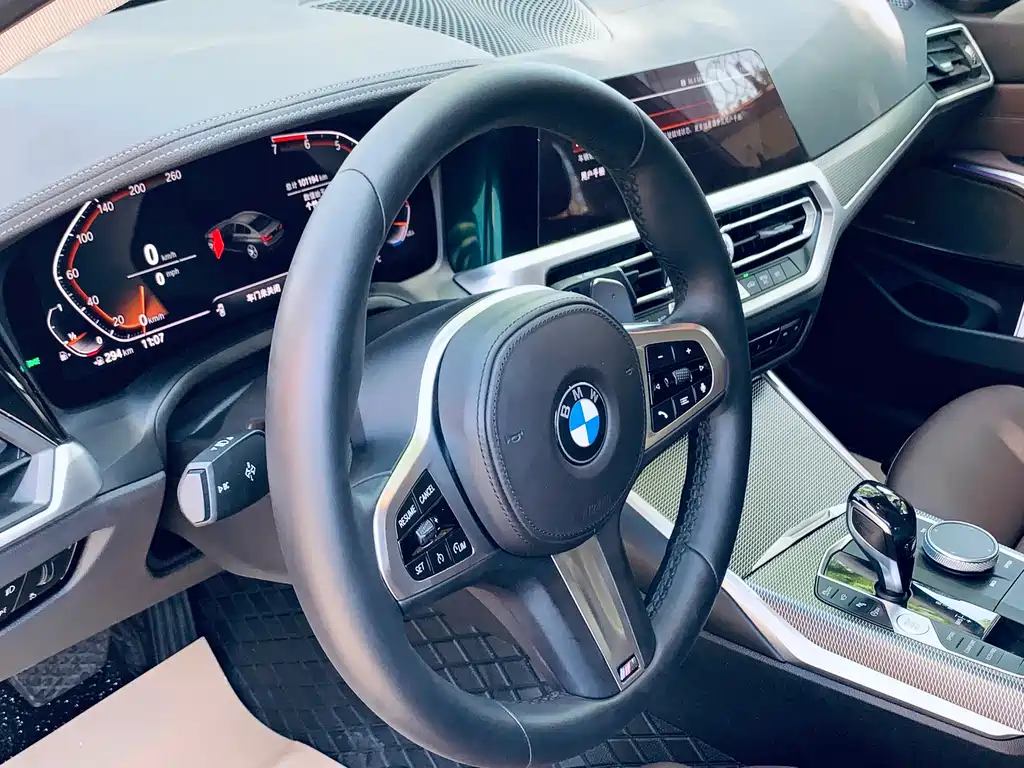 BMW 3 Series 2021 — фото 13