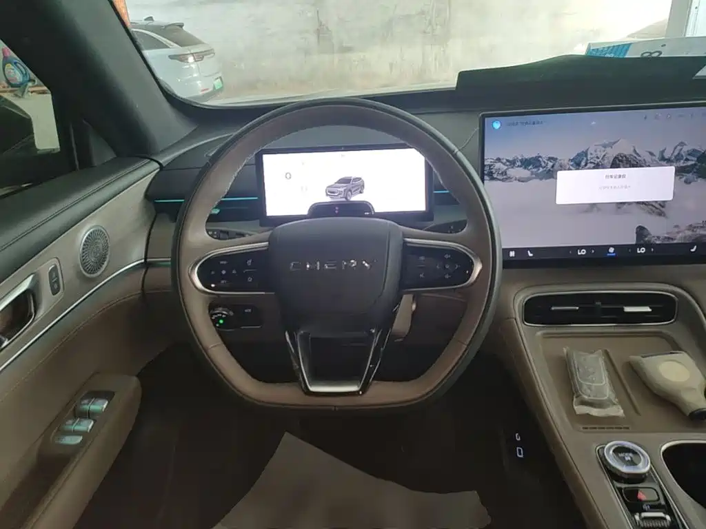 Chery Tiggo 8 PLUS 2024 — фото 11