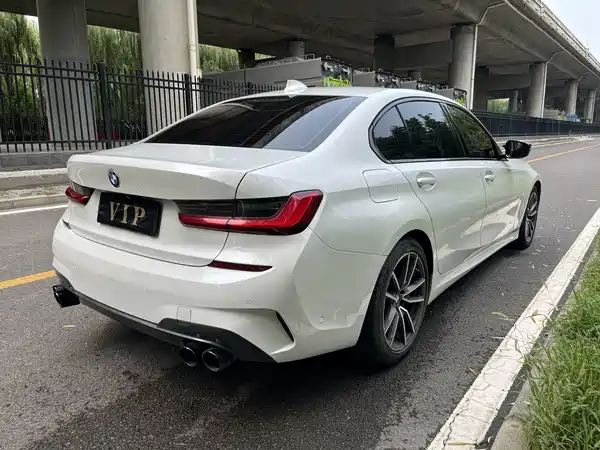 BMW 3 Series 2020