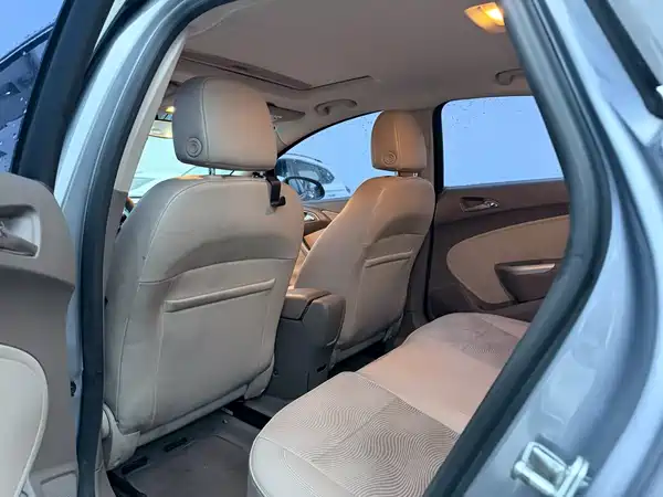 Buick Excelle GT 2012