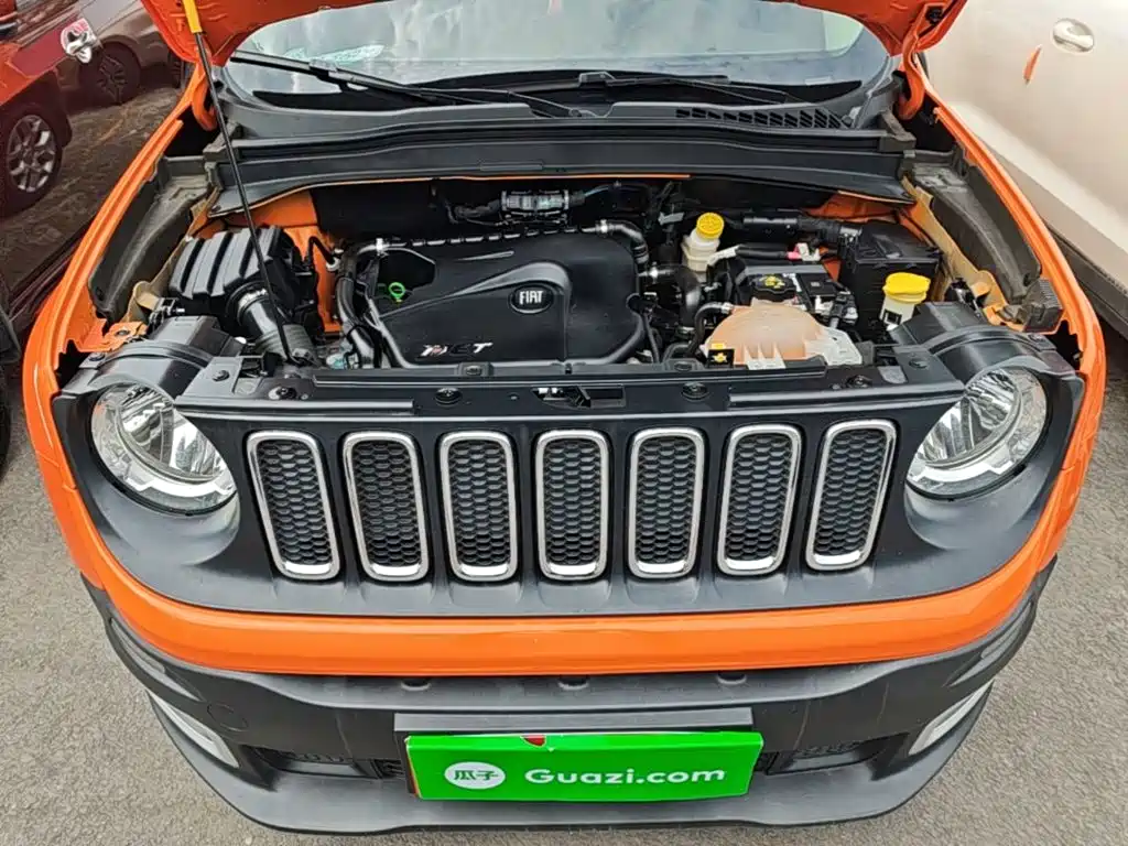 Jeep Renegade 2016 — фото 20