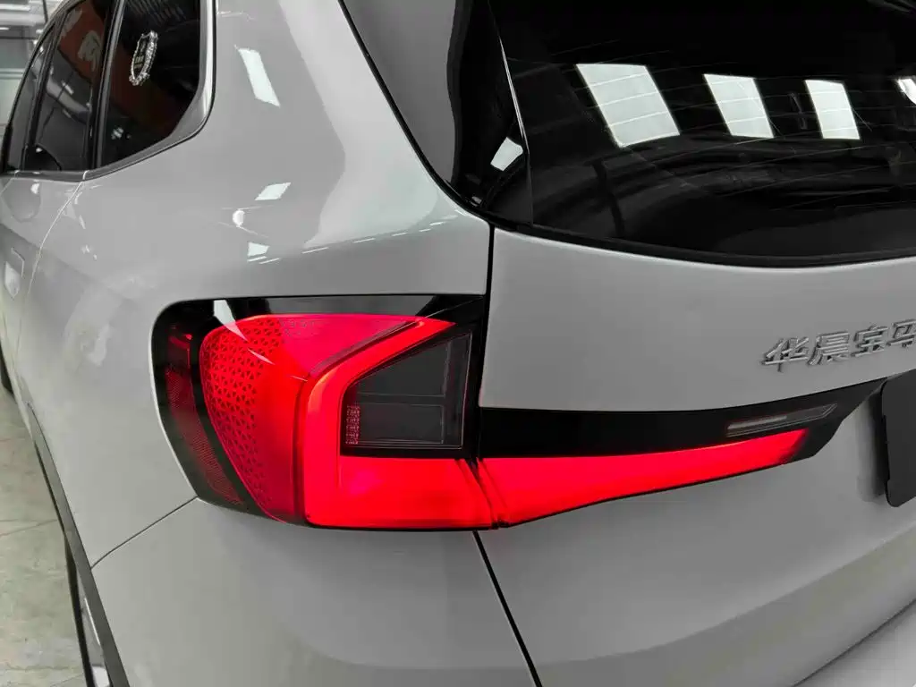 BMW X1 2023 — фото 20