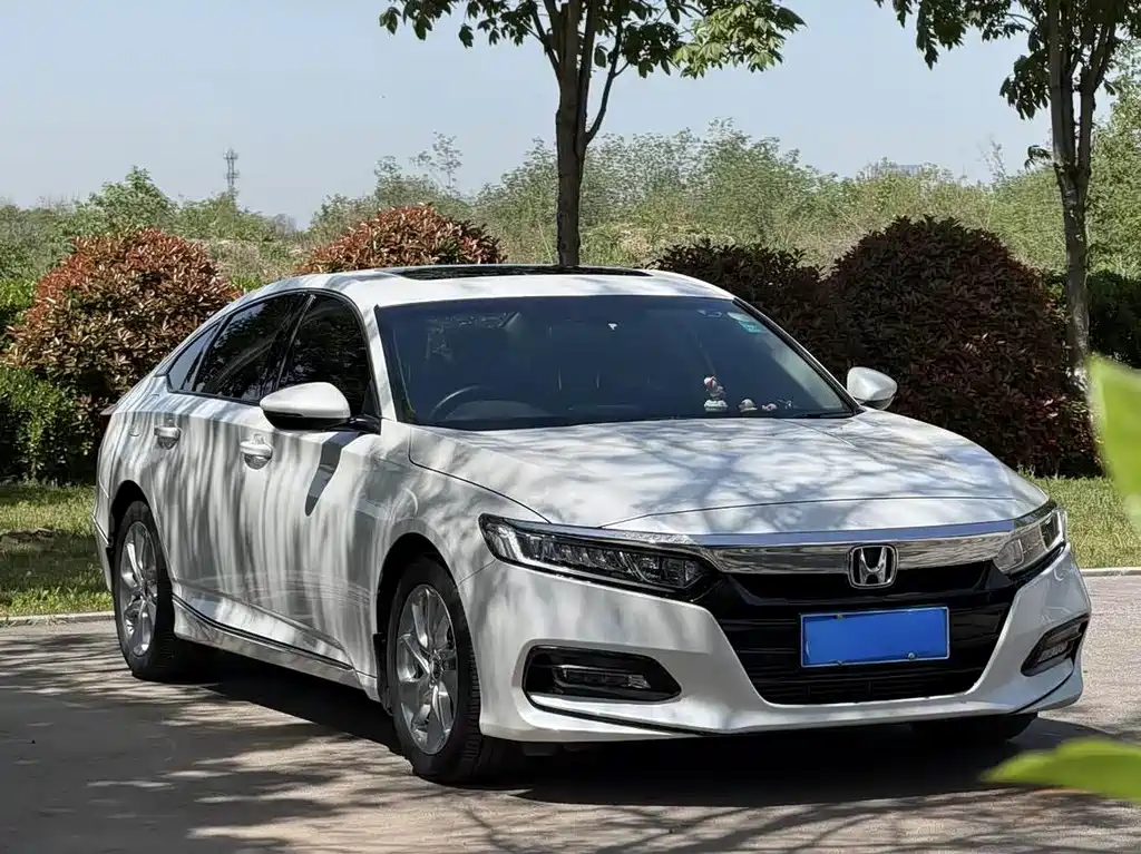 Honda Accord 2019 — фото 3