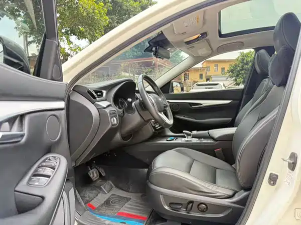 Infiniti QX50 2021