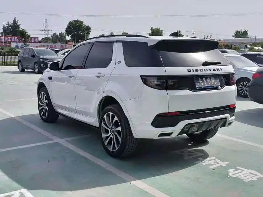 Land Rover Discovery Sport 2021 — фото 23