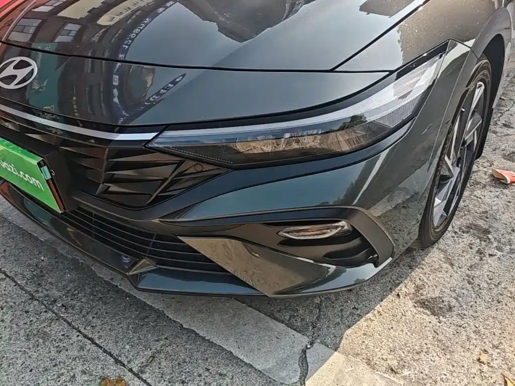 Hyundai Elantra 2025 — фото 24