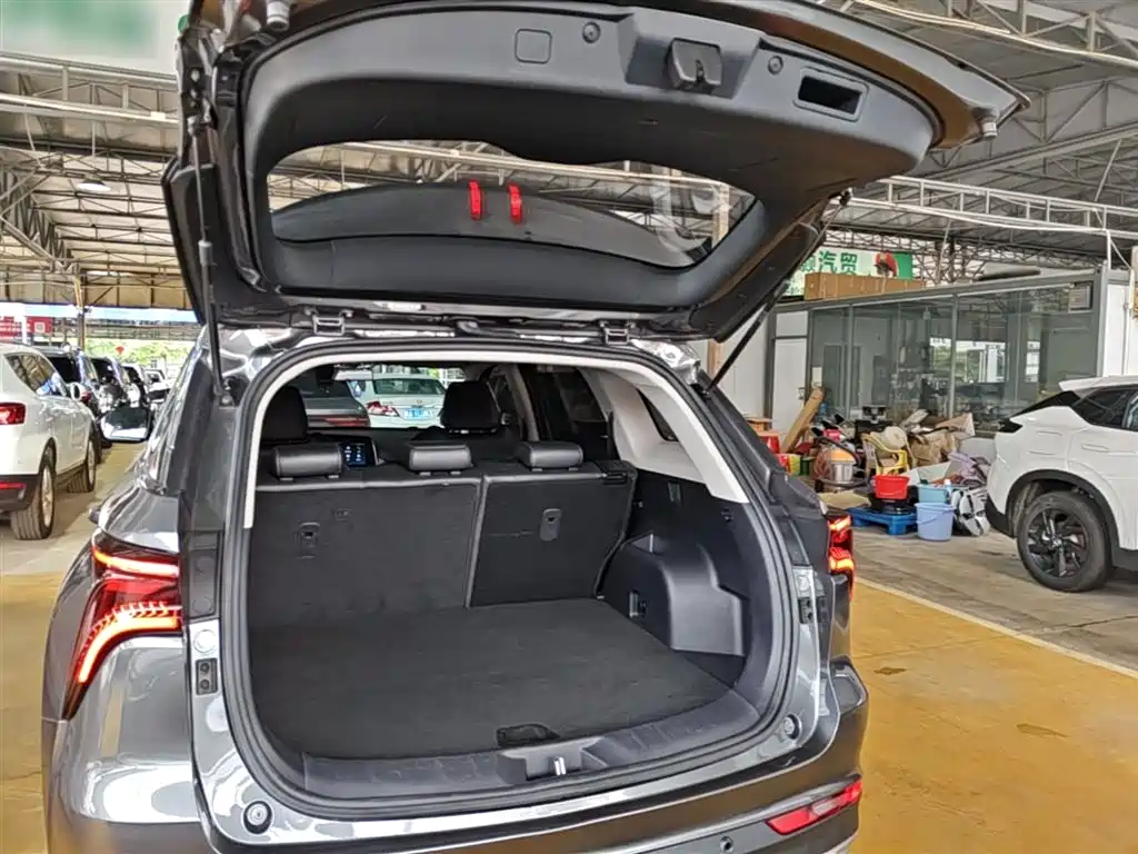 Changan CS75 PLUS 2021 — фото 19