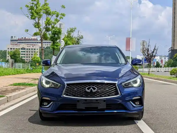 Infiniti Q50L 2020