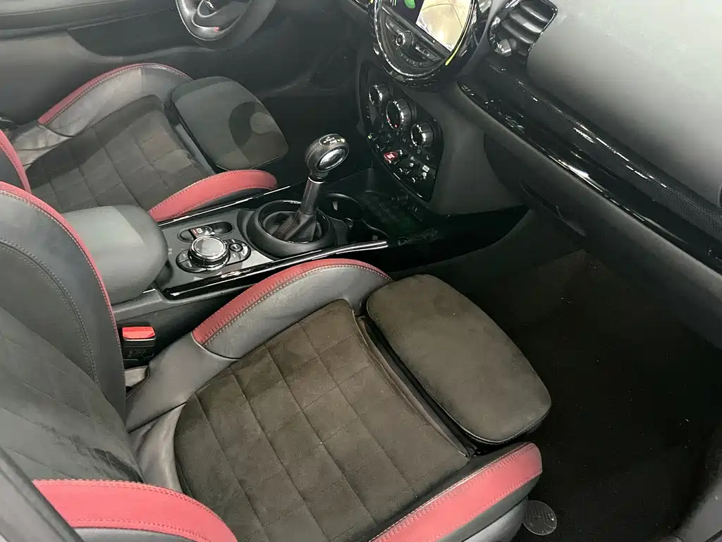 MINI JCW Clubman 2019 — фото 13