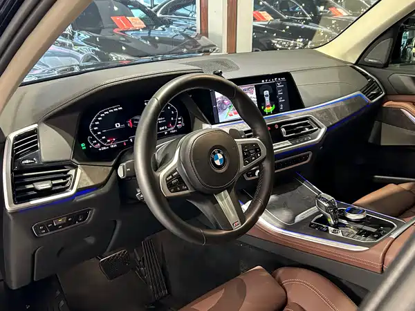 BMW X5 2021