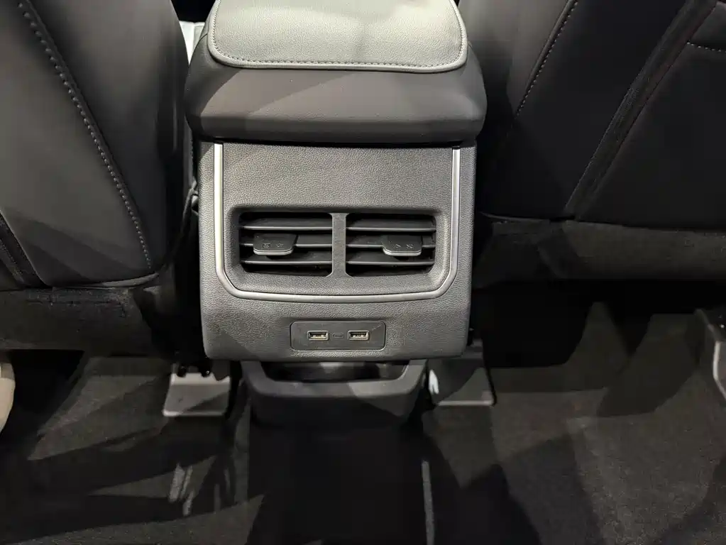 Haval H6 2022 — фото 16