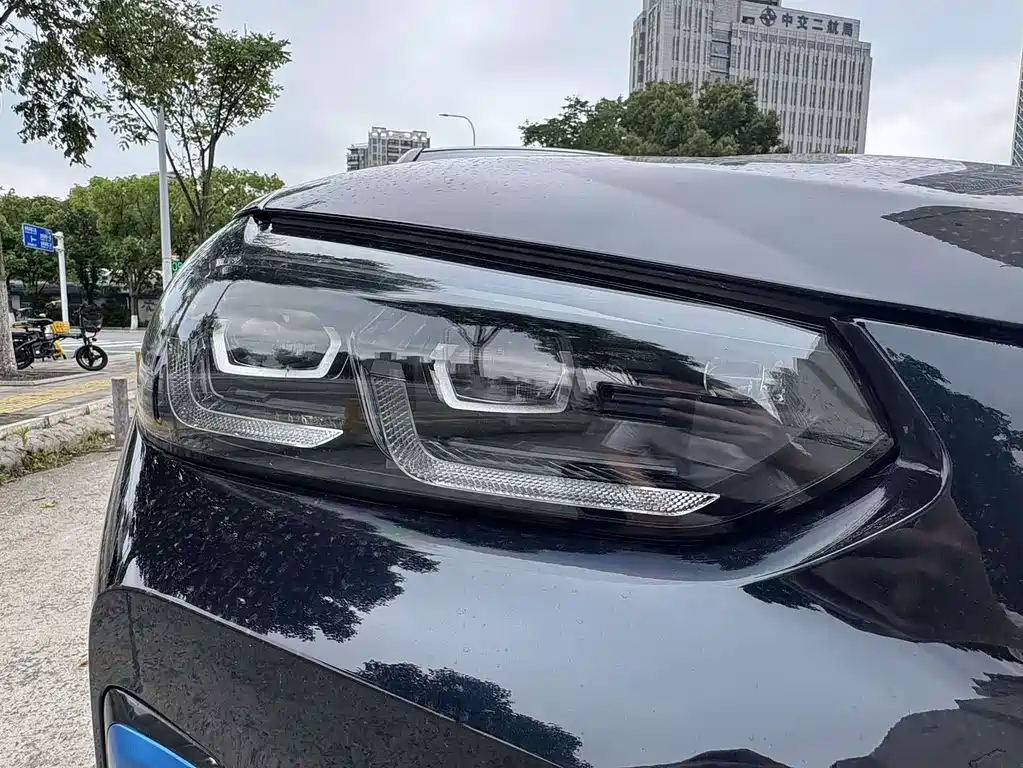 BMW iX3 2022 — фото 12