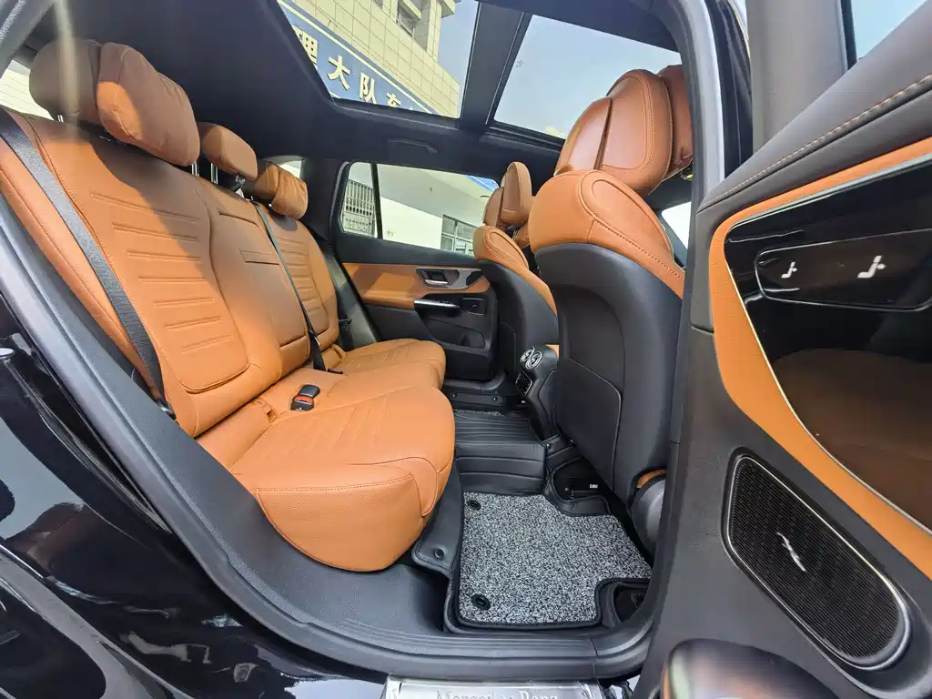 Mercedes-Benz GLC 2025 — фото 10