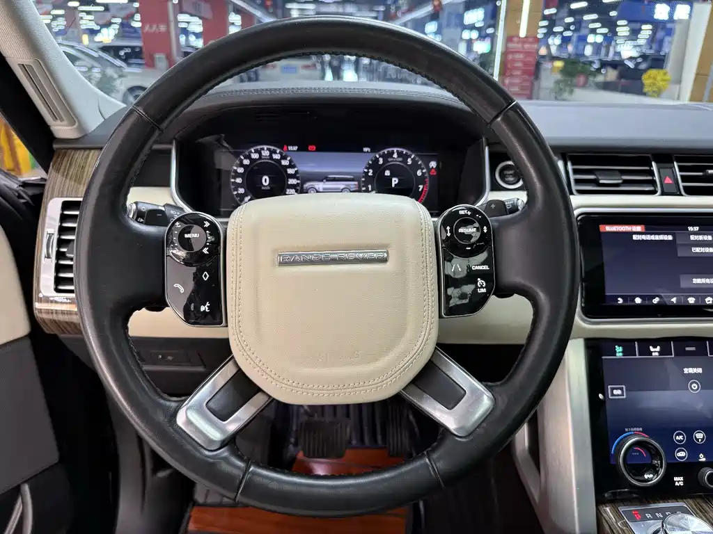 Land Rover Range Rover 2019 — фото 11
