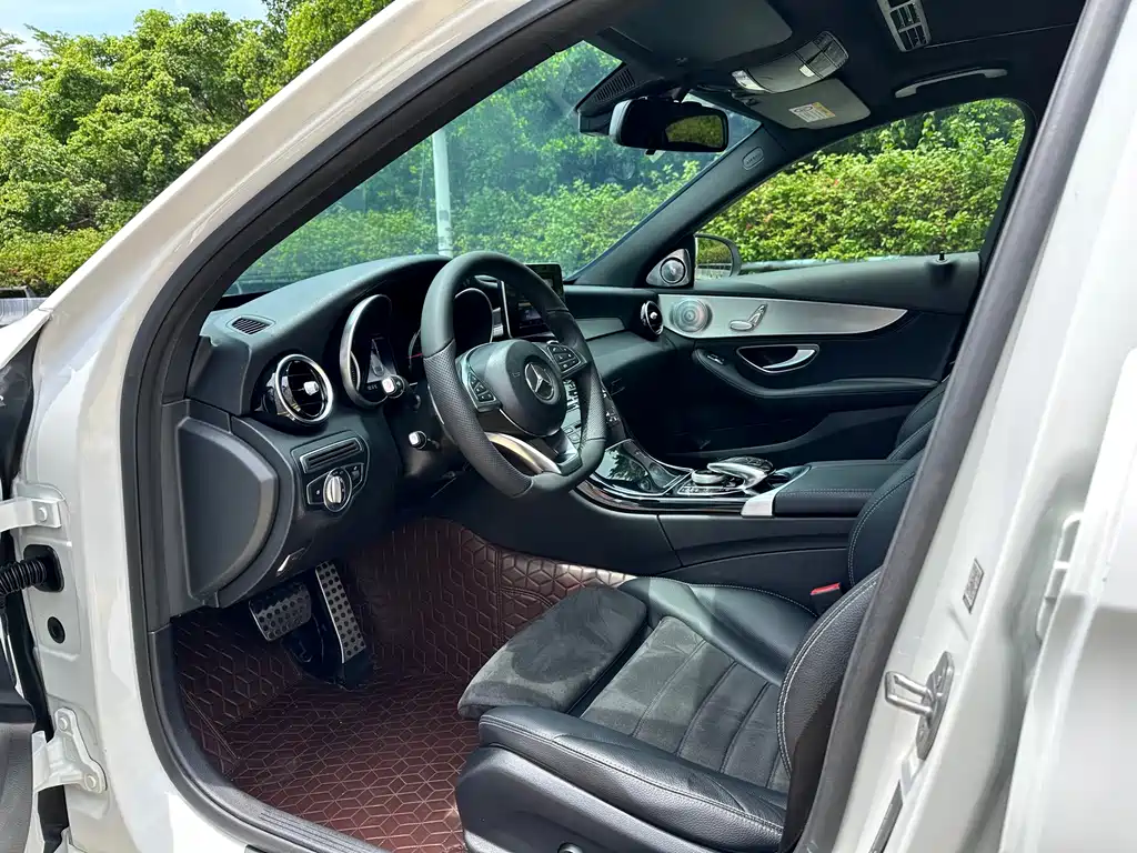 Mercedes-Benz C-Class 2018 — фото 8
