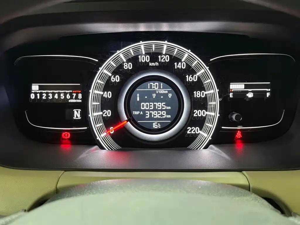 Honda Odyssey 2018 — фото 15