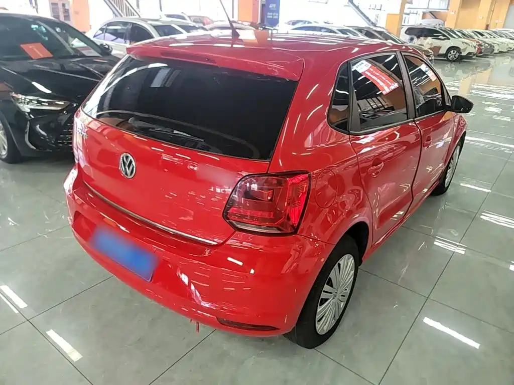 Volkswagen Polo 2016