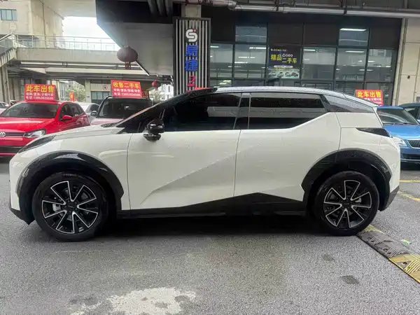Zeekr X 2023